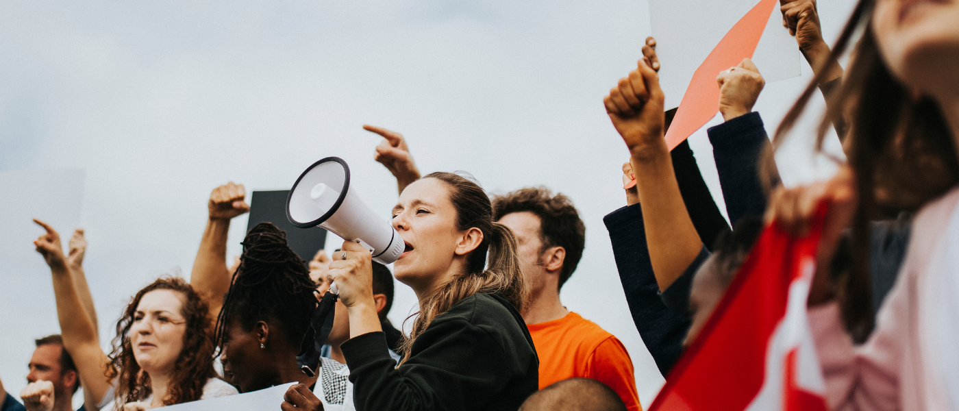 #HemosLeído: Potential Global Effects of the Rise of the Far Right on Public Health
